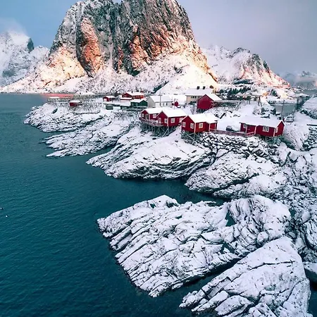 Holiday home Lofoten Feriehus- Storoy *